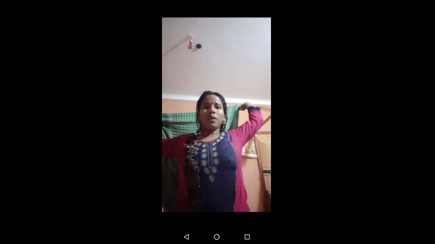 Random Indian Youtuber premium/telegram video collection – 6