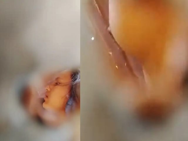 Neighbor aunty boobs showing during bath caught on keyhole