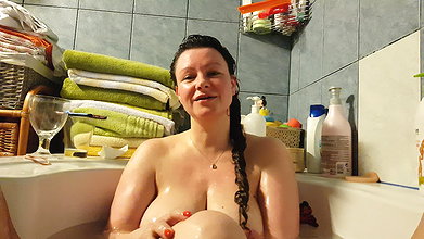 Envie soudaine je me branle dans les WC publics_a32c70fb