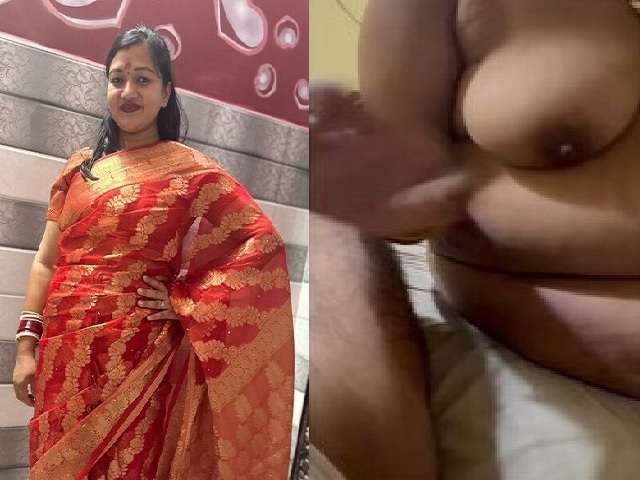 Sex affair MILF blowjob and nude before neighbor husband
