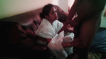 Maid Seduced on the First Day of Cleaning My Apartment Indian Sex MMS