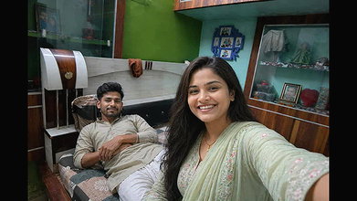 Indian Sex MMS: Milkman Takes Bill Payment in Hardfuck